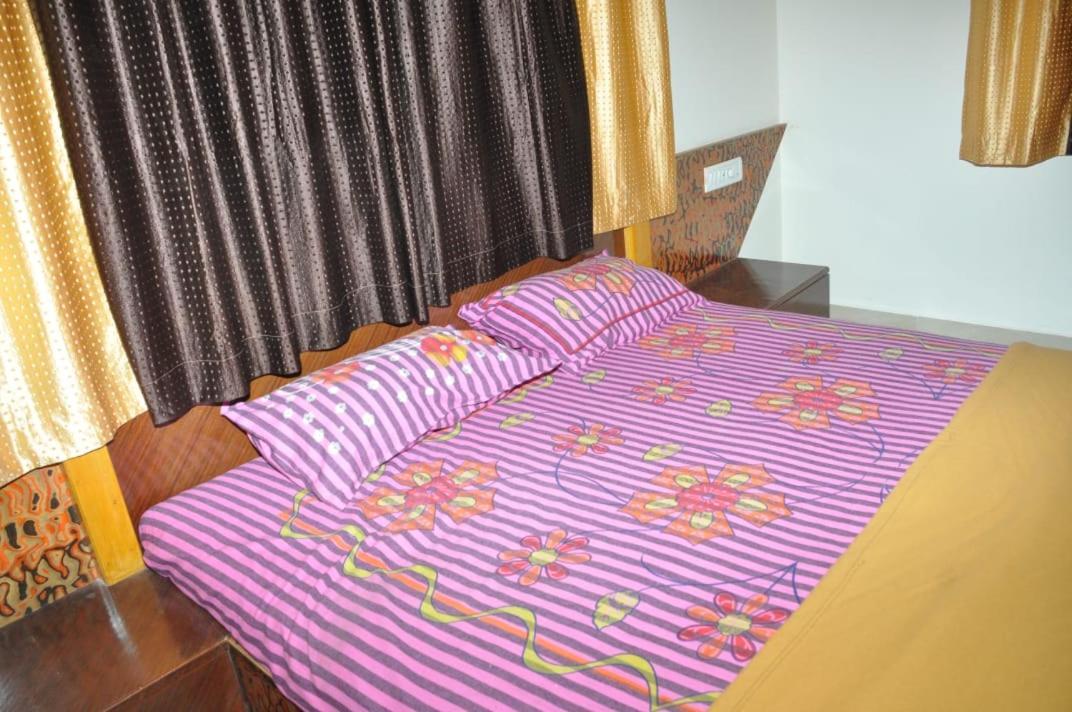 Om Rs Fog Villa อิกัตปุรี ภายนอก รูปภาพ